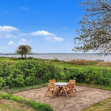 Prázdninový dům Imelda - 75m From The Sea By Interhome *